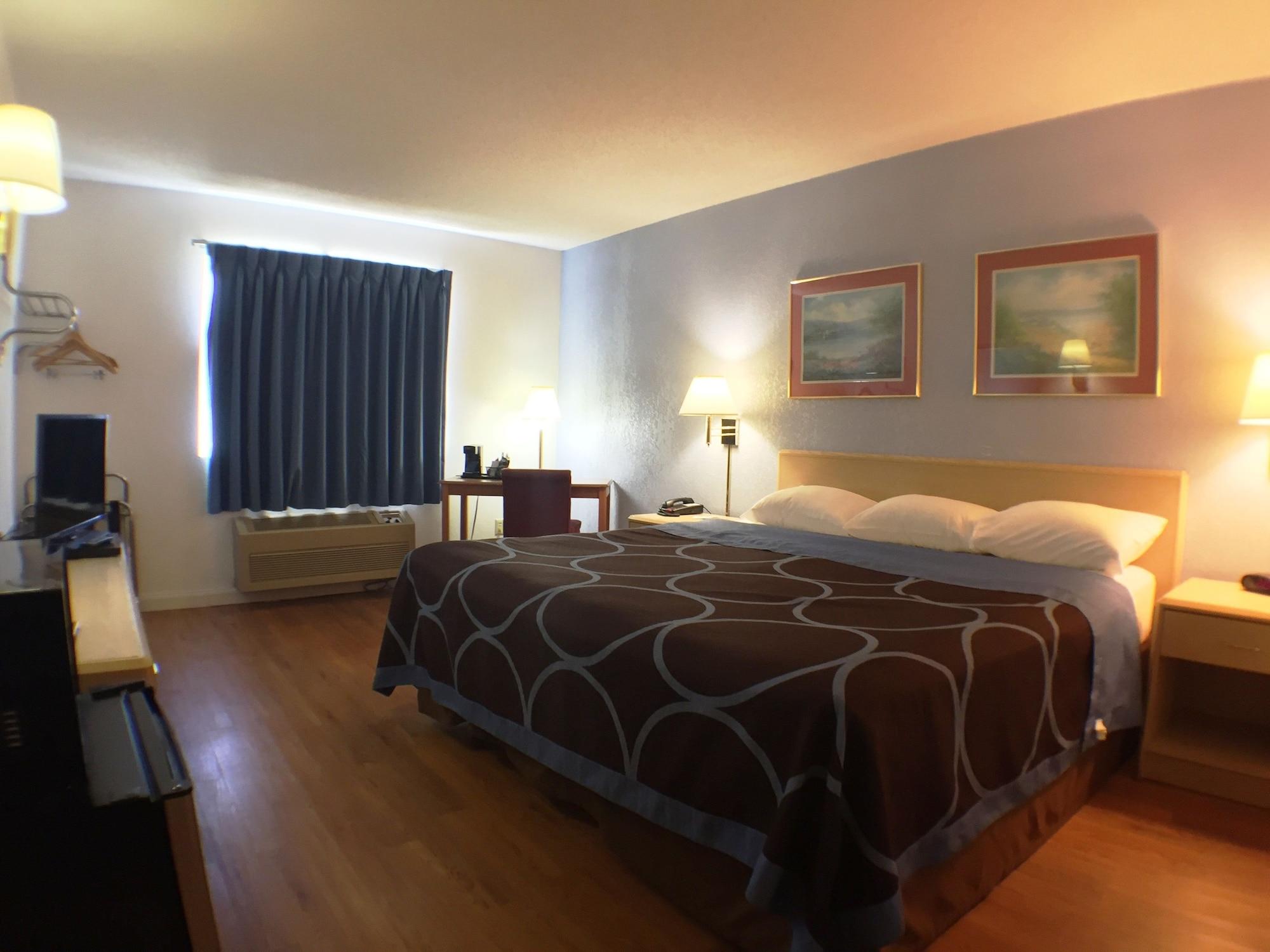 Super 8 By Wyndham Webster/Rochester Luaran gambar